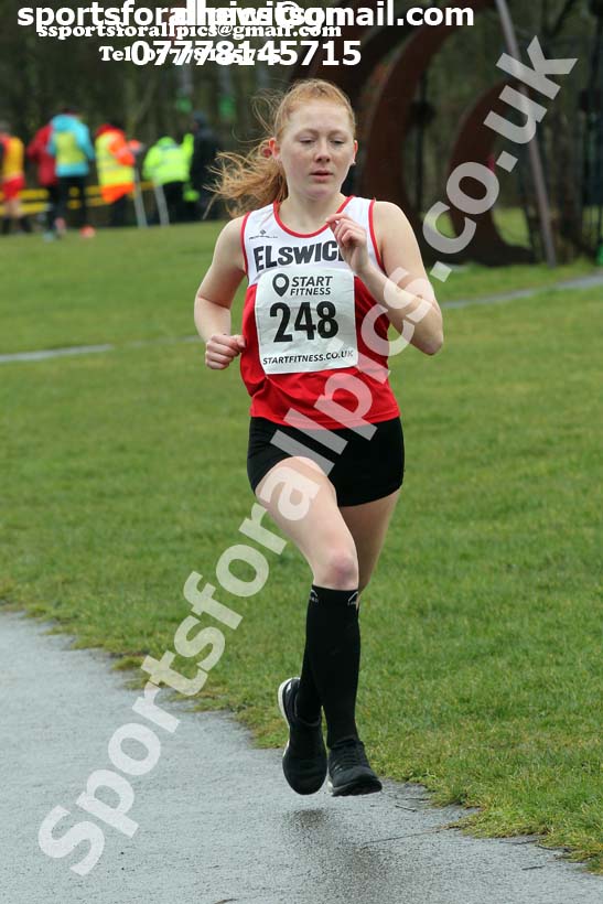 Senior womens and veterans NECAA Road Relays Champs., Hetton Lyons Oark, Hetton-le-Hole. Photo: David T. Hewitson/Sports for All Pics